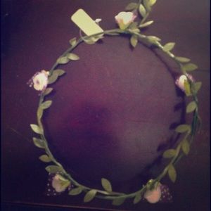 Bridal floral headband