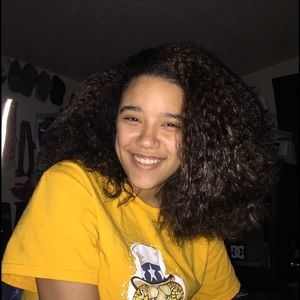 Meet your Posher, Sade