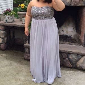 gorgeous grey and silver prom dress!!!