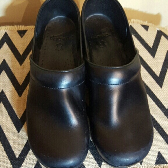 Dansko Shoes - LAST CHANCE!!!