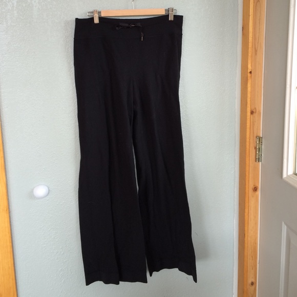 Lulu lemon be still pant.