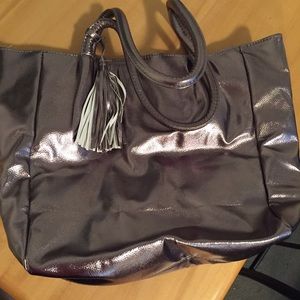 Metallic tote