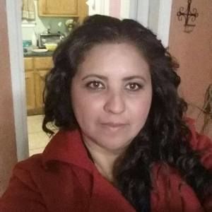 Meet your Posher, Ines