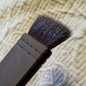 Contour Brush (Compared to Nars Ita Brush)
