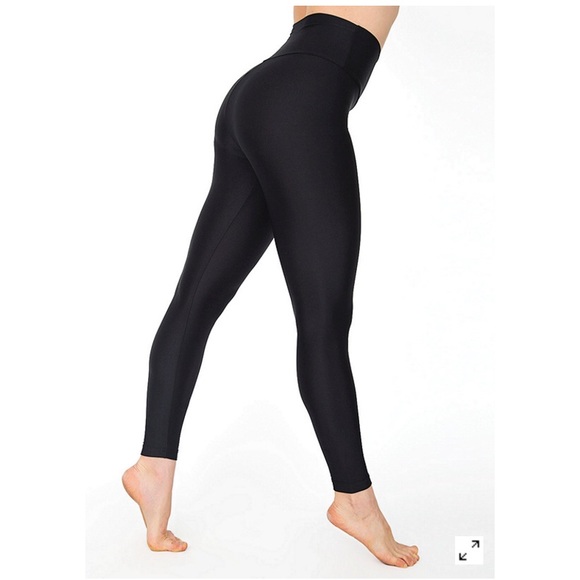 🎱black shiny high-waist leggings🎱