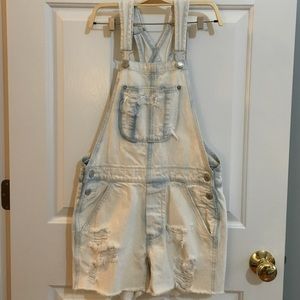 Cute White AE short overalls!