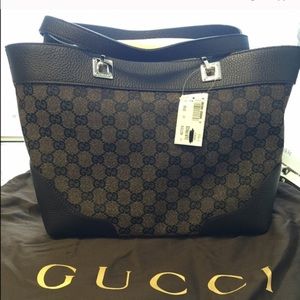 New Gucci signature canvas tote, with tags