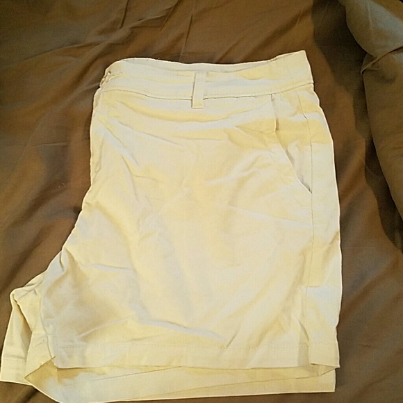Liz Claiborne shorts
