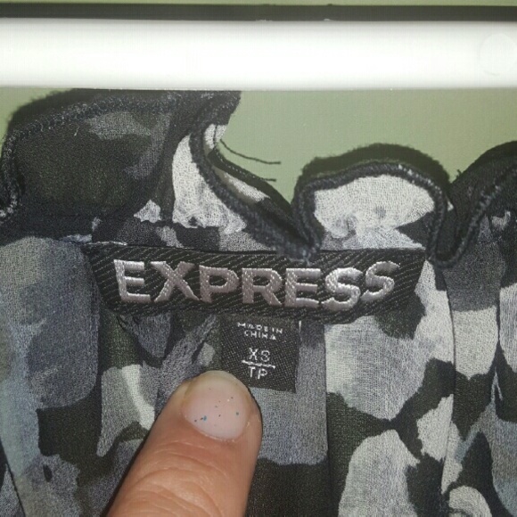 Tops - Picture 3 of 3