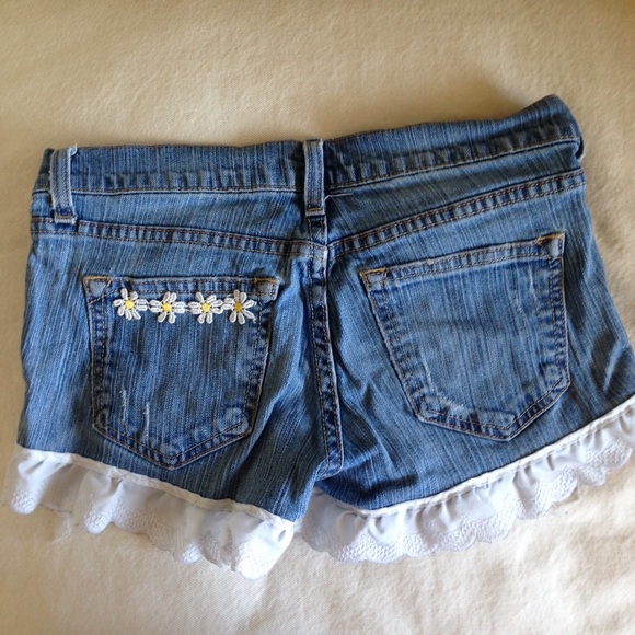 Handmade boho shorts - Picture 2 of 3