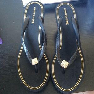 Juicy Couture Black Wedges