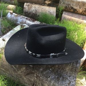 💕🐴Cowgirl Hat w/ Heart Hat Band🐴💕