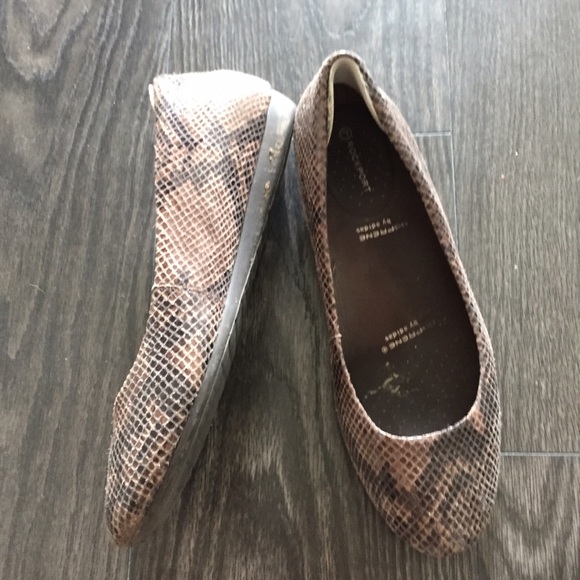 Rockport/adidas flats--size 8.5