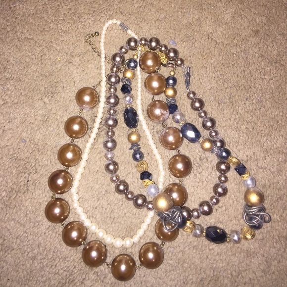 Pearl Necklace bundle + bracelets