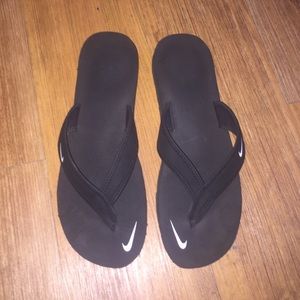 Nike flip flops
