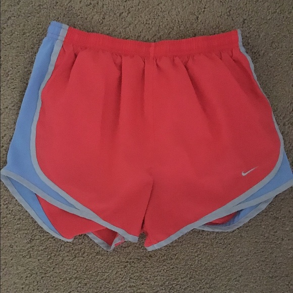 NIKE dri-fit tempo shorts