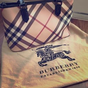 Preloved Burberry Nova Check Tote Med
