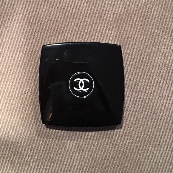 Chanel eye shadow