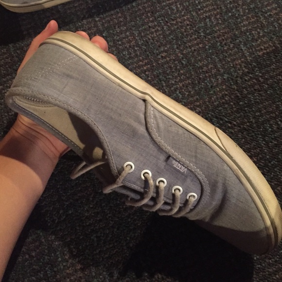 light blue vans( men's 8.5, women's 10) - Picture 2 of 2