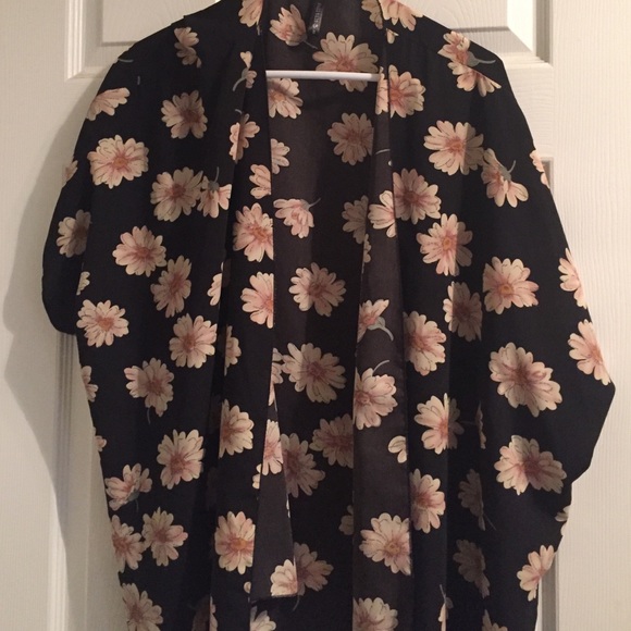 Black yellow flower cardigan