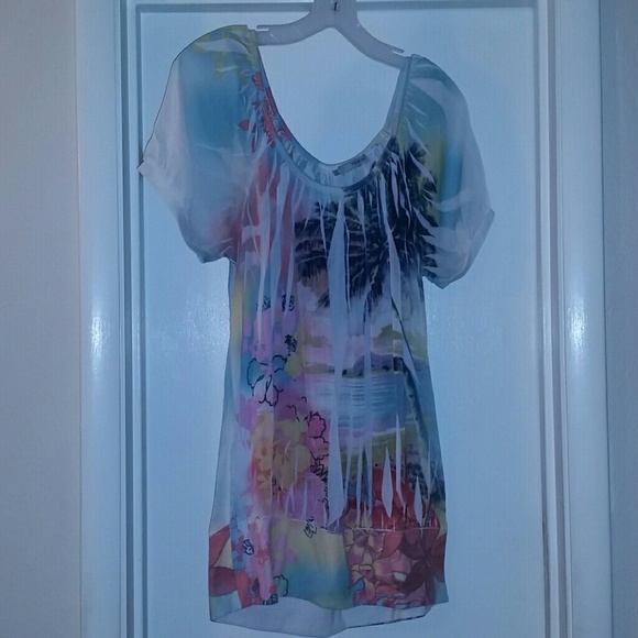 Maurices brand sheer top. Cotton fitted bottom.