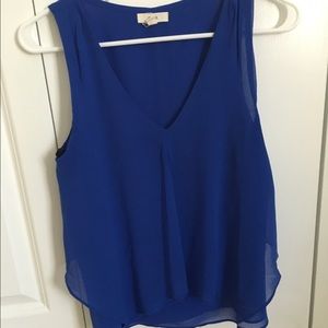 Flowey Sleeveless Blouse