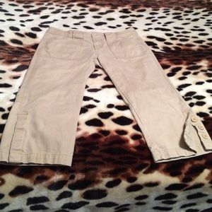 Aéropostale tan denim capris