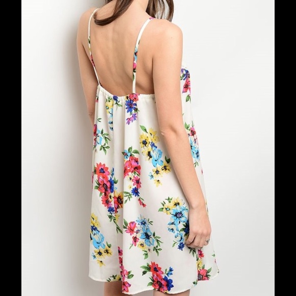 SALE Stunning White Floral Dress - Picture 3 of 4