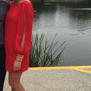 Cute red dress from bebe