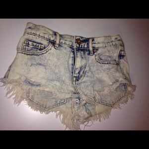 Bullhead high rise shorts