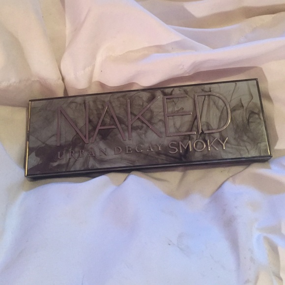 Naked Smokey Palette