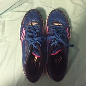 Saucony Running Shoes