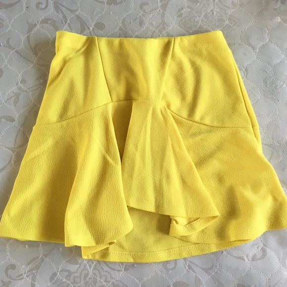 bright yellow skirt forever 21