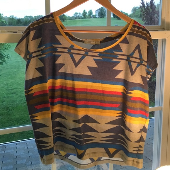 Forever 21 short sleeved Aztec Print top