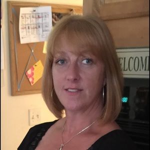 Meet your Posher, Leann