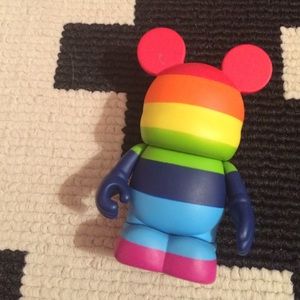 DISNEY THEME PARK FAVORITES RAINBOW VINYLMATION