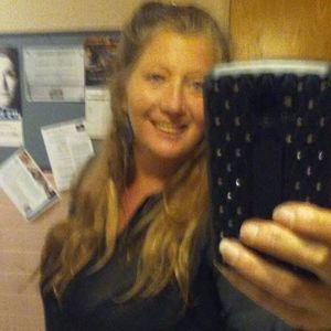 Meet your Posher, Eve