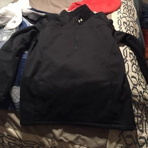 XL black under armour half zip