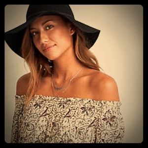 AEO Peasant Off the Shoulder Top!