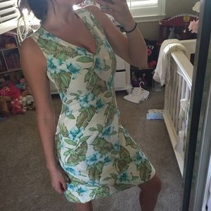 Tommy Bahama Hawaiian flower dress. 100% silk