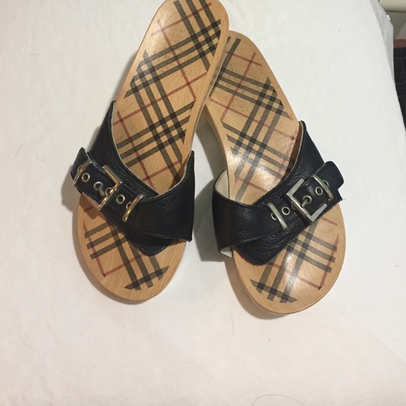 Burberry Shoes - Burberry sandals