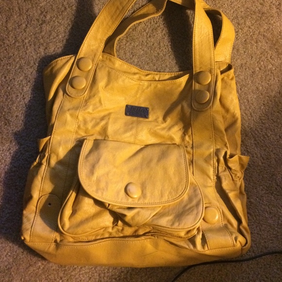 Mustard yellow billabong bag