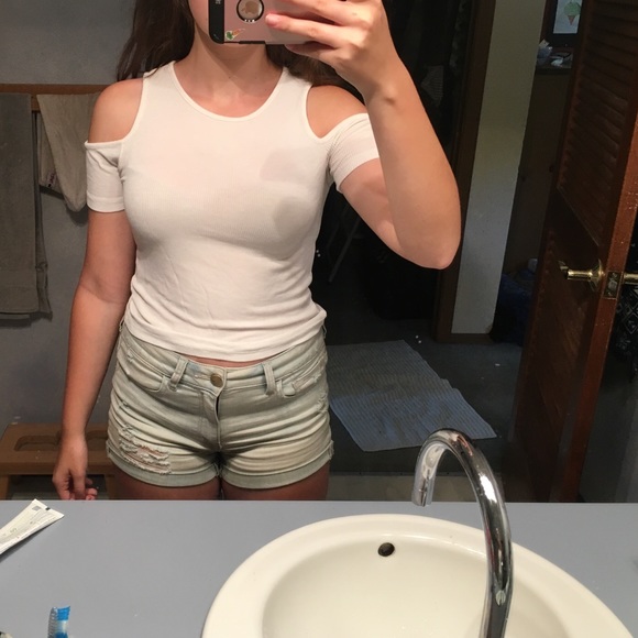 American Eagle ribbed cold shoulder tee - Picture 2 of 2