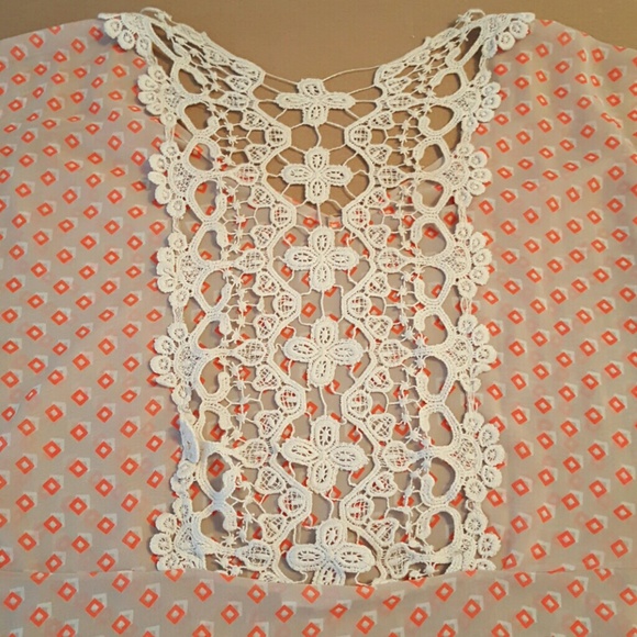 Plus size sheer top with lace back *Like new* - Picture 3 of 4