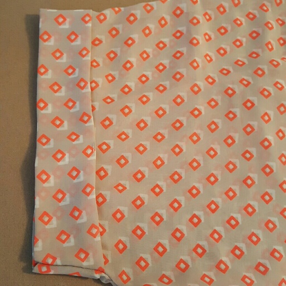 Plus size sheer top with lace back *Like new* - Picture 4 of 4