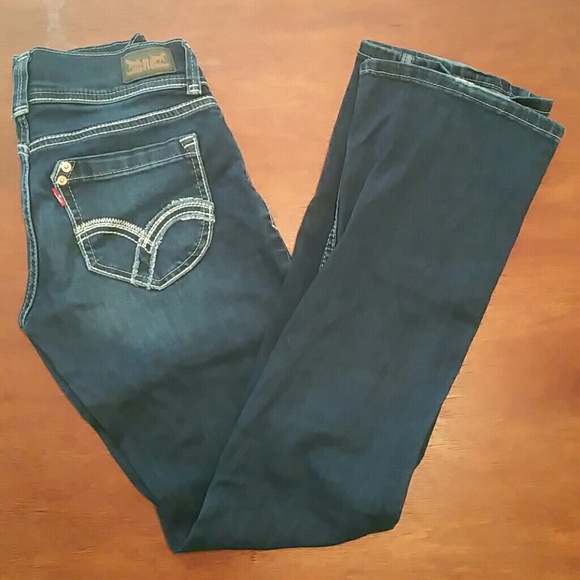 Levis 524 Too Super low jeans
