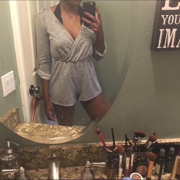 Grey Romper - Picture 4 of 4