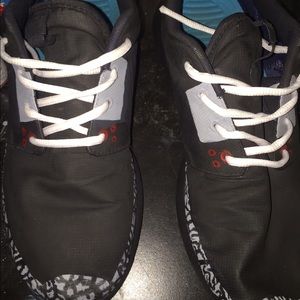Custom Roshe Runs