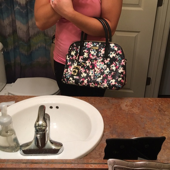 Extra pics of Kate spade