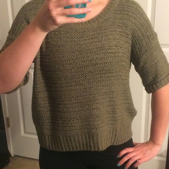Knit sweater - Picture 1 of 3